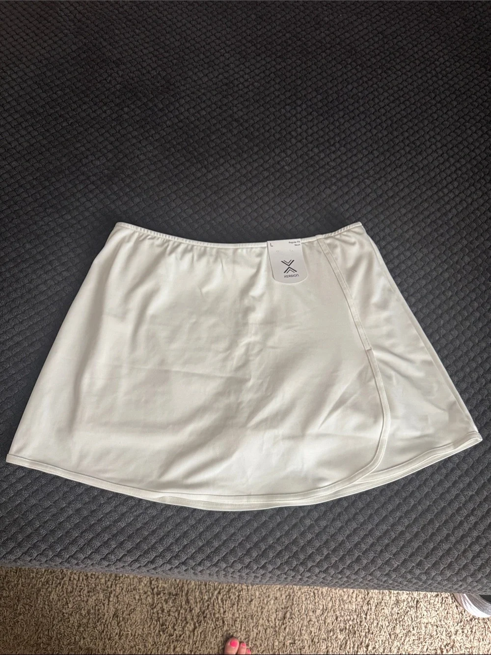 Xersion White Performance Skort - Picture 1 of 5